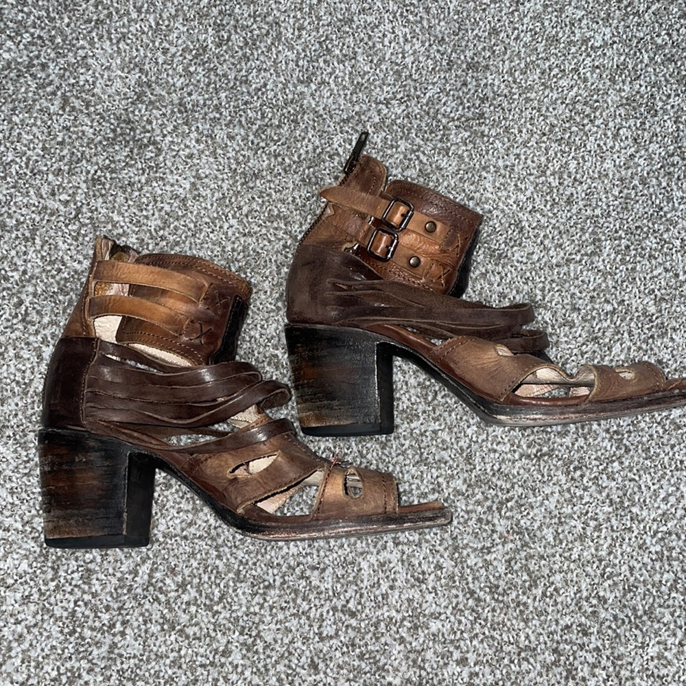 Freebird Booties - Picture 2 of 10